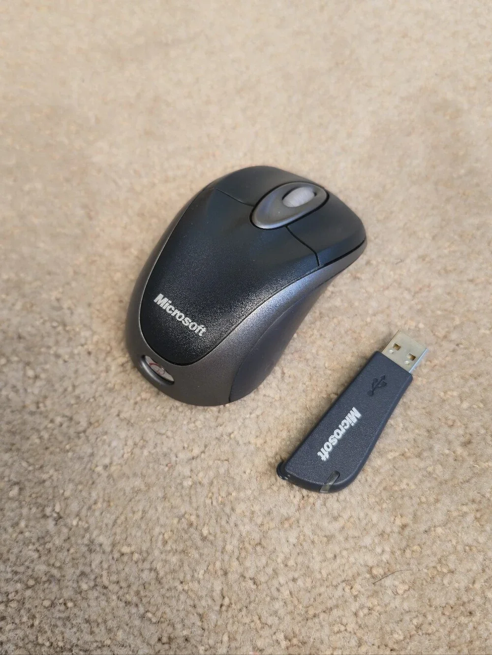 3D Microsoft Wireless Notebook Optical Mouse 3000 MSK-1056 w/ USB Receiver